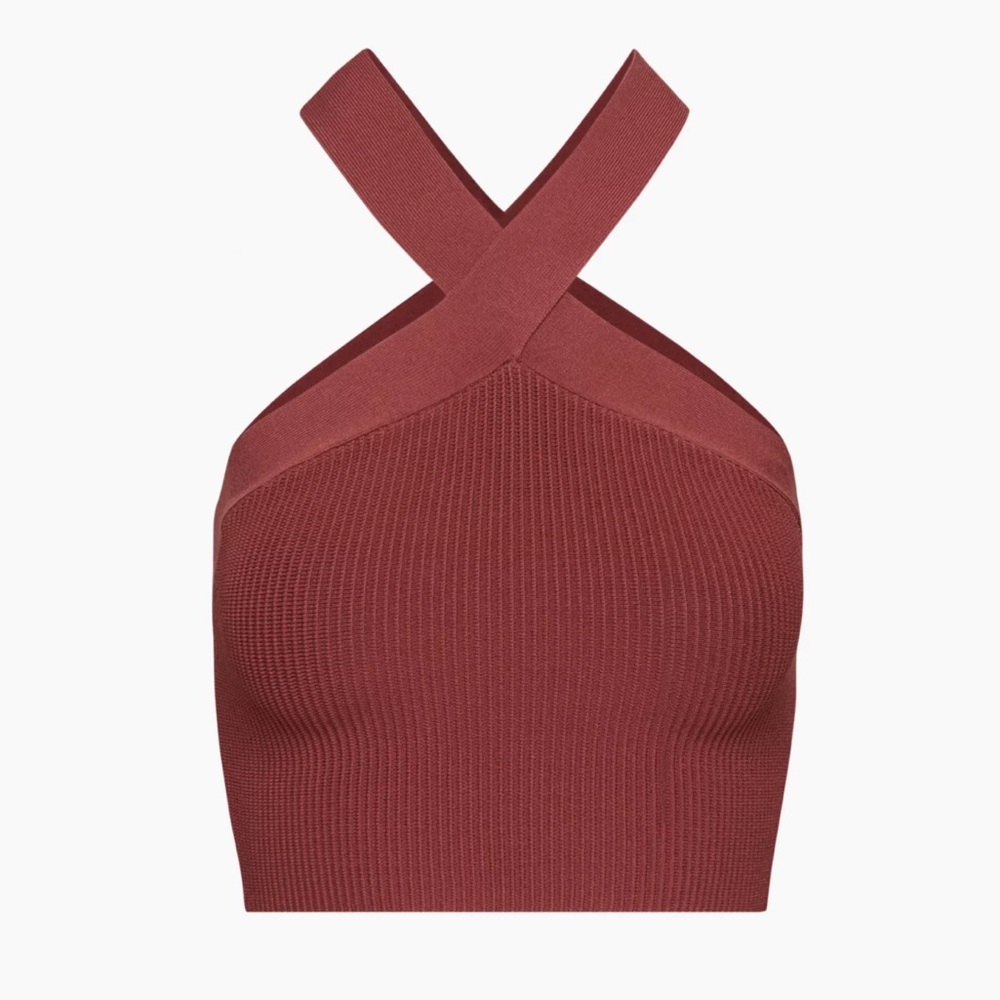 Aritzia Babaton Sculpt Knit Criss Cross Cropped Tank in Sundried Red